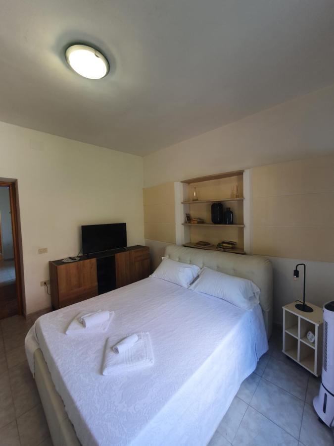 Villa Andrea'S House à Fiumicino Extérieur photo