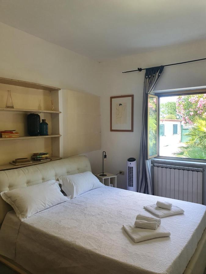 Villa Andrea'S House à Fiumicino Extérieur photo